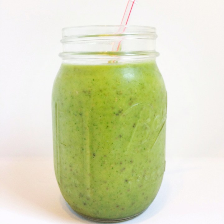 Mango Kale Smoothie
